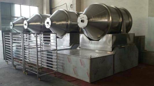 二維運(yùn)動(dòng)混合機(jī)